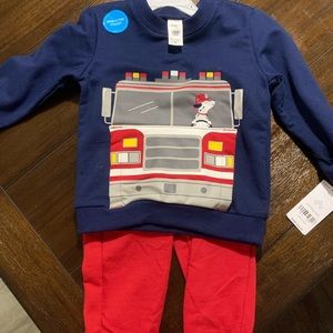 Carter’s Two piece sweatshirt and sweatpants